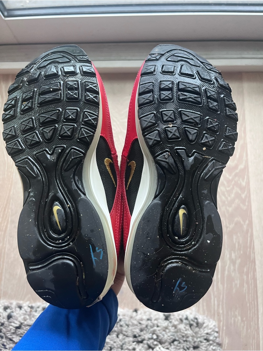 Nike Air Max 97 red gold sequin women's  7.5 - Picture 9 of 9